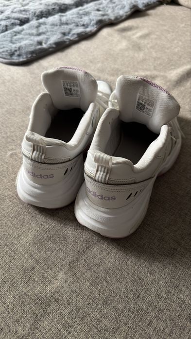 Кроссовки Adidas, оригинал