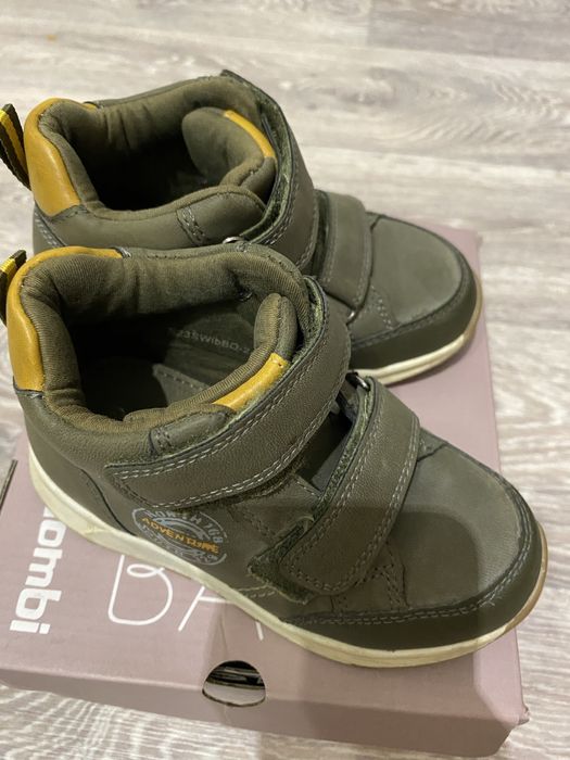 Ботинки доя мальчика р.25