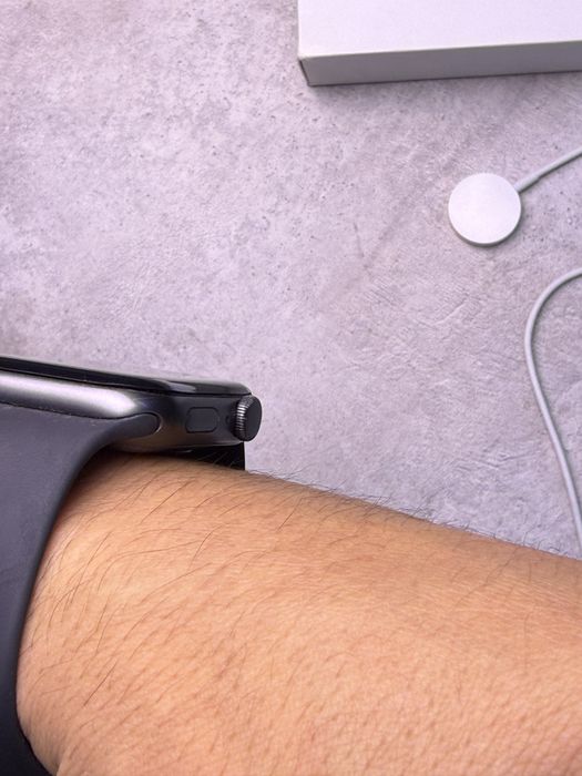 Apple Watch Series se 44мм