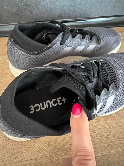 Оригинални маратонки Adidas Bounce