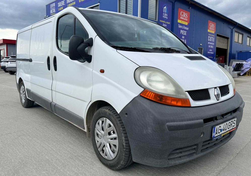 Renault Trafic Furgon 1.9 dCi 100 CP – Utilitară Fiabilă, pregătită de lucru