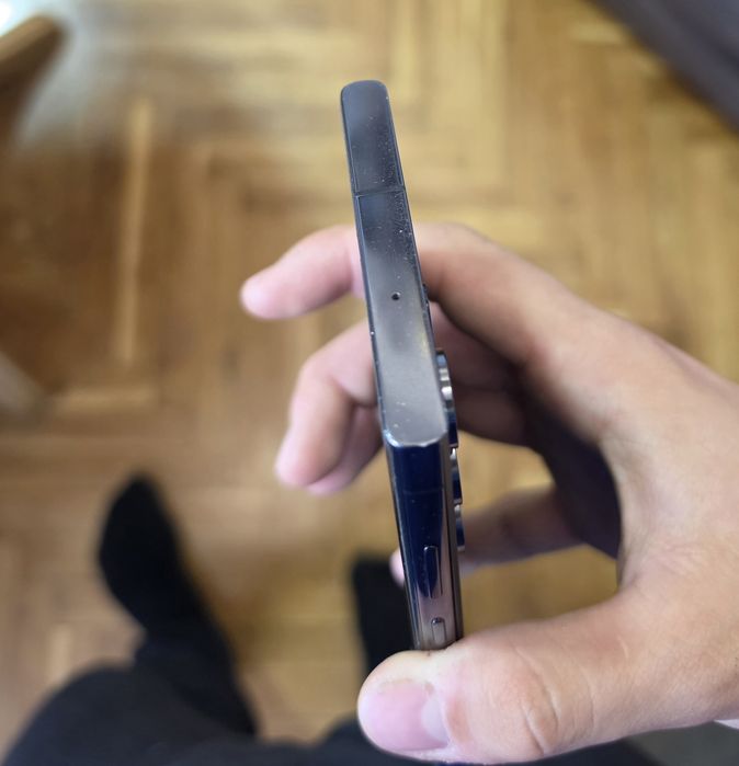 Продавам Samsung GALAXY S23 ULTRA 256gb