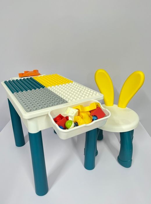 Лего-стол. Продам.