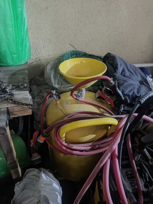 Продается апаратура для ковра мойка