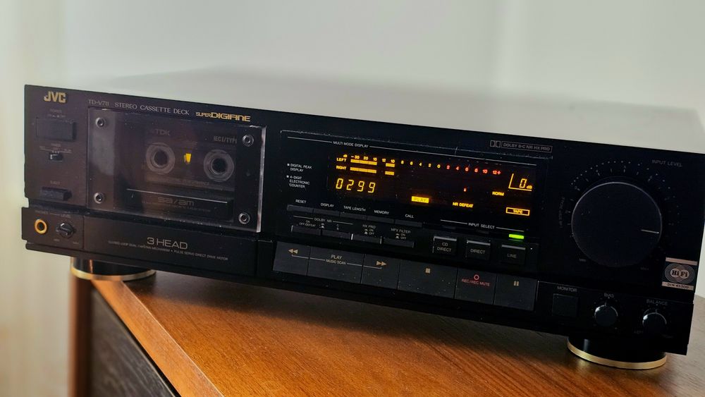JVC  TD-V 711  SuperDigifine