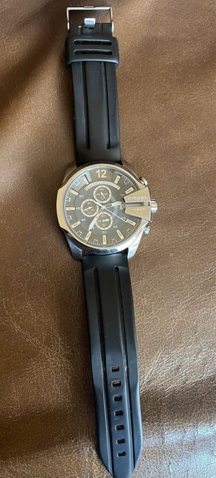 Часовник Diesel Mega Chief DZ-4290