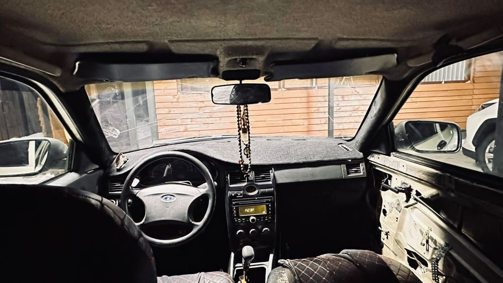 Продам ваз  2110