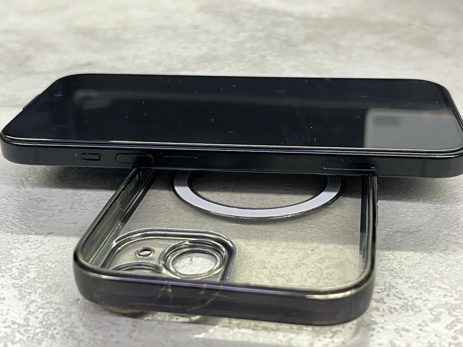 Iphone 15 оригинал