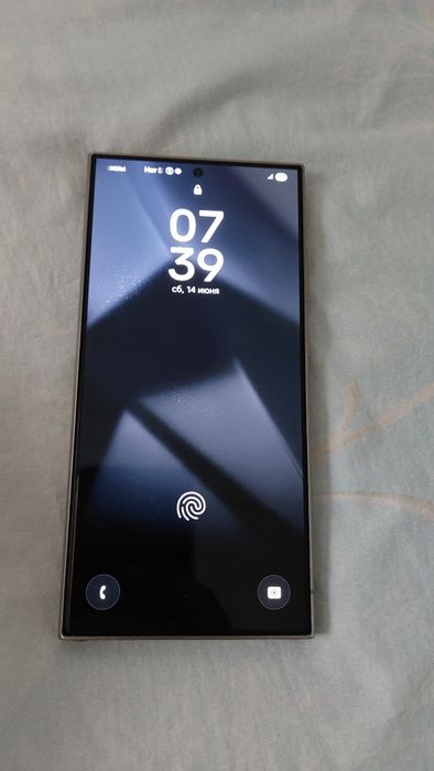 Samsung Galaxy S24 Ultra Esim