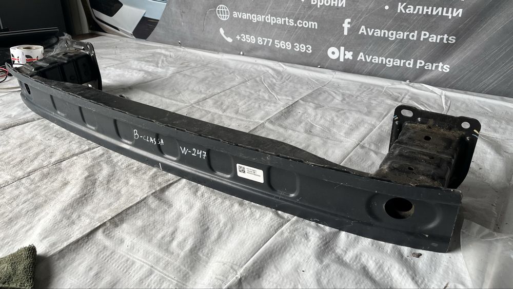 Греда на задна броня Mercedes B W247 2018-