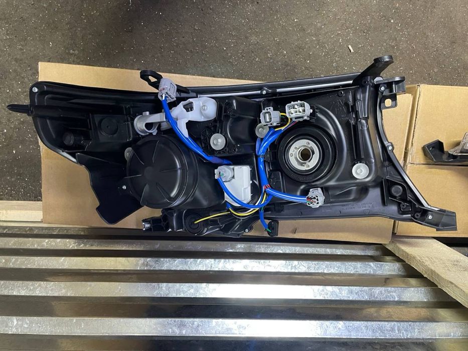 Фары на ТЛК 100, 200