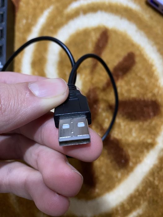Adaptor hub USB