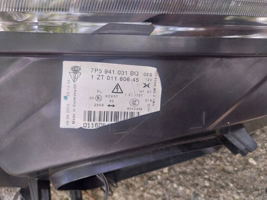 Ляв фар porsche cayenne