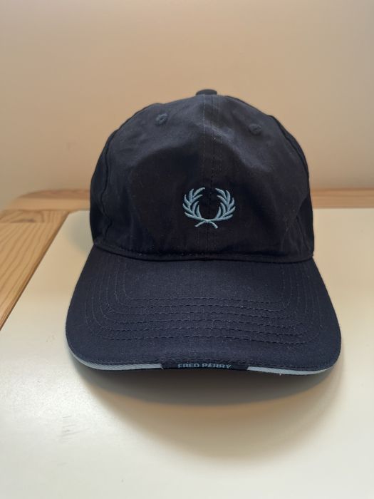 Fred Perry шапка