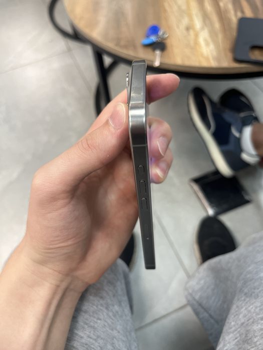 Iphone 15 pro 128 gb