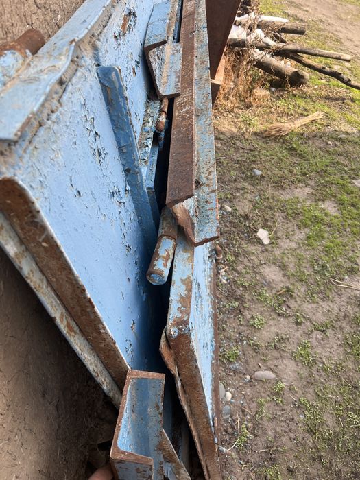 Listi qalin darvoza sotiladi