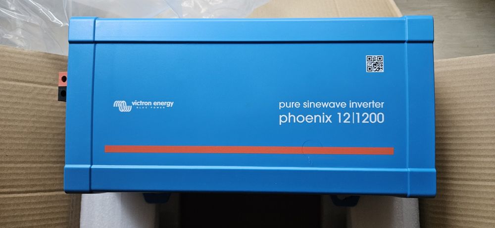 Инвертор Victron 12/1200