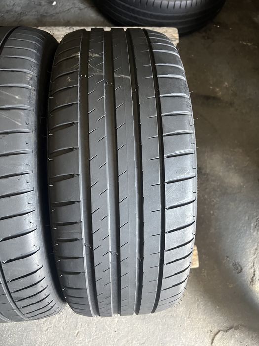 2 anvelope de vara 235/45/18 Michelin DOT 2021!
