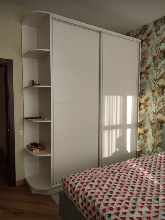 Из МДФ шкаф купе, шкаф для одежды