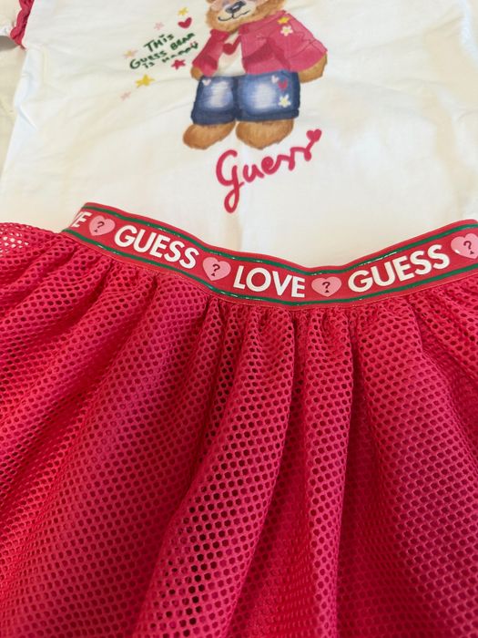Детски комплект Guess 6/7 години