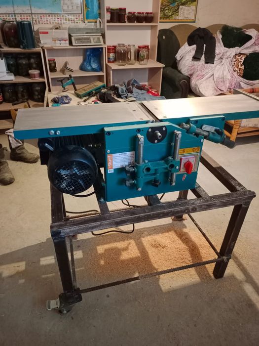 Деревообрабатывающий станок 3в1