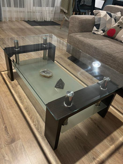 Стъклена маса като нова