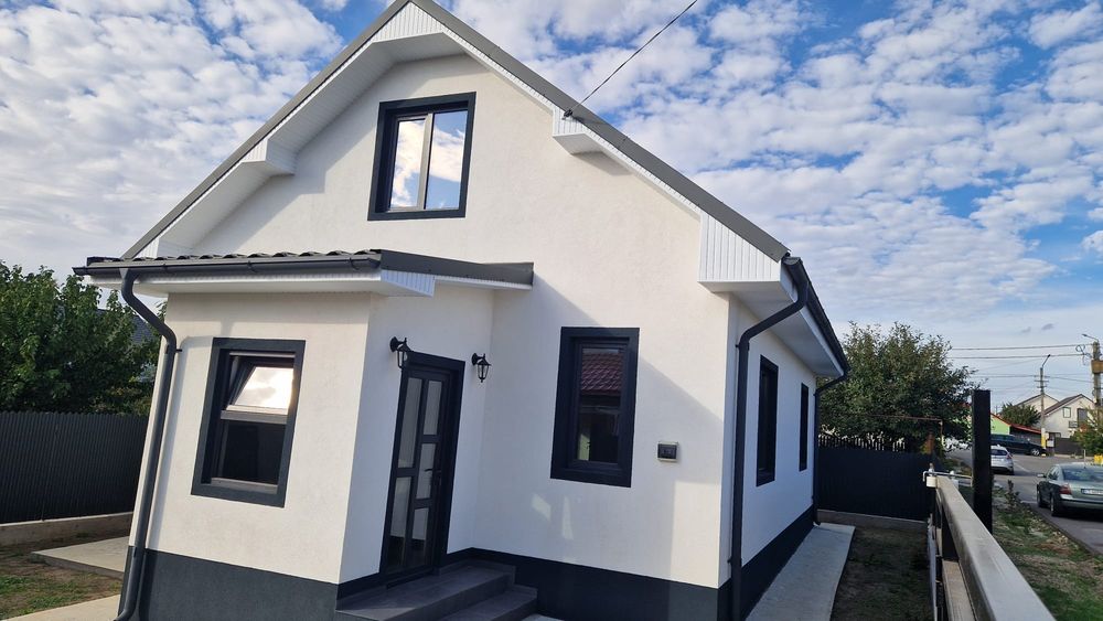 PROPRIETAR-vând casă nouă P+M finalizată la cheie, cu finisaje de lux