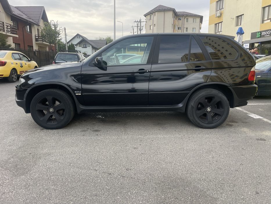 Vand Bmw x5 an 2004 motor3,0D