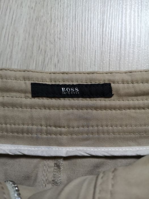 Fusta Hugo Boss mas S