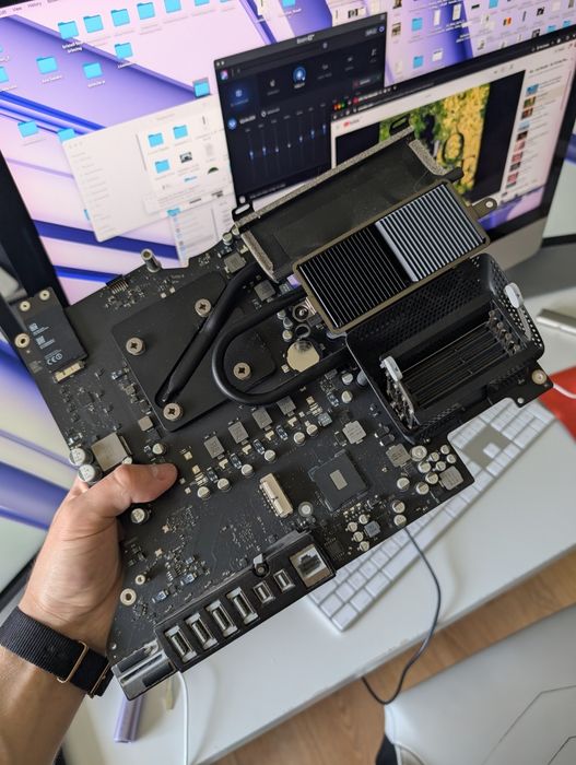 Motherboard IMac 27 2015 defect + bloc de alimentare + flex ecran și altele