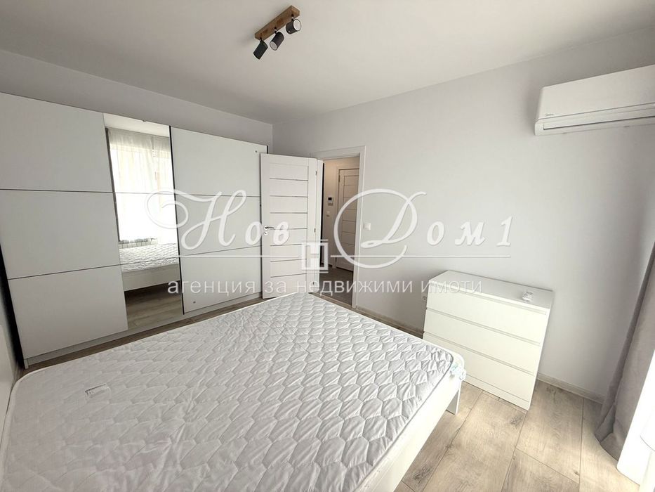 Дава се под наем Тристаен апартамент в София, Център - 78 кв.м за 847.62 € - Снимка #3