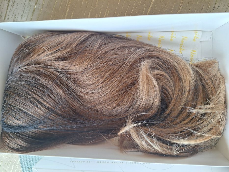 Нова перука висок клас