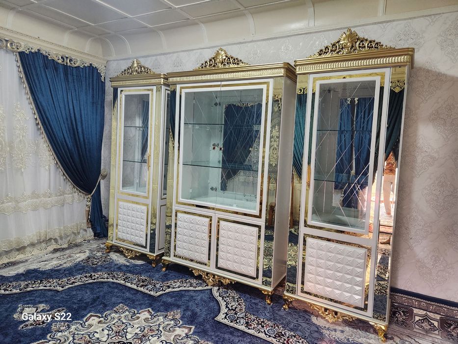 Янги хай-тек тройка