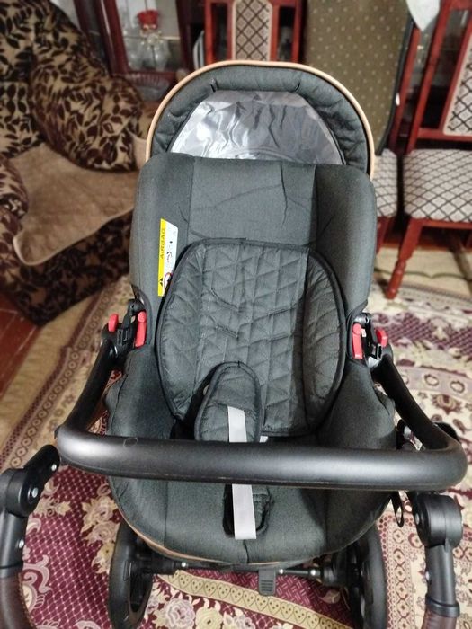 Новая детская коляска