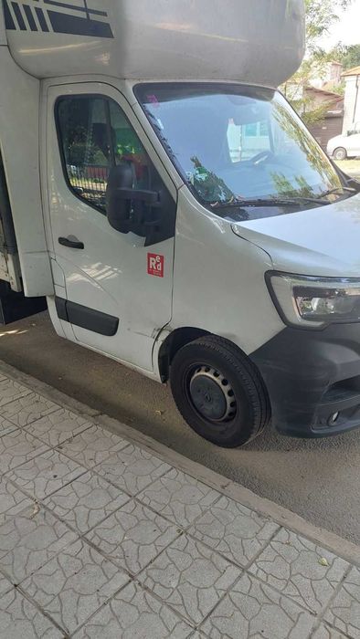 Renault Master 2024 Бордови бус