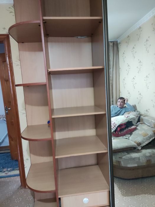 Продам шкаф-купе