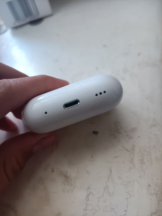 AirPods pro б/у.