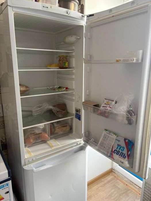 Холодильник индесит