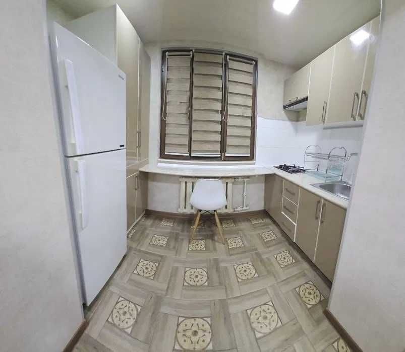 Алайский базар сдам 2 комнат  минор метро ц5 ц4 ц6 ц2 ардус