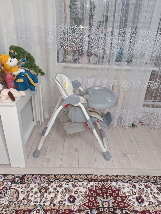 Продам Детское кресло для кормления