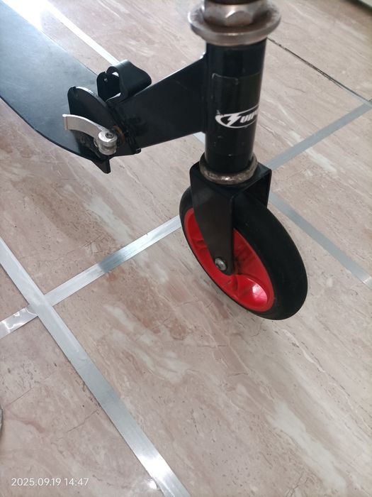 Vând Trotinetă Viper