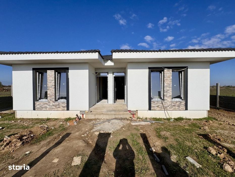 Comision 0% , 3 Camere , Pret Promotional