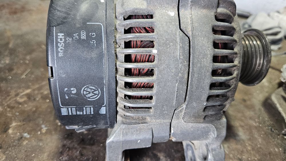 Генератор Bosch 70A