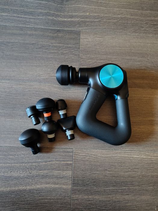 Pistol de masaj theragun  pro plus 6