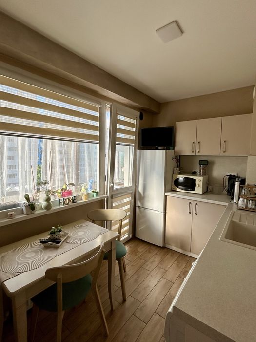 Продавам апартамент 58 кв.м. Троян