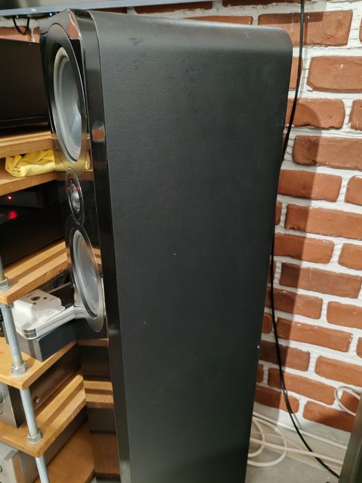 Boxe podea Q-acoustics 3050
