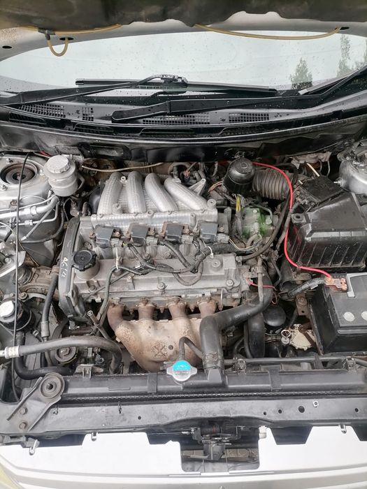 Продам машину Митсубиси шариот