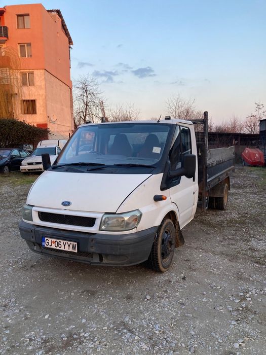 Vand sau schimb Ford Basculabil toate actele valabile,itp valabil