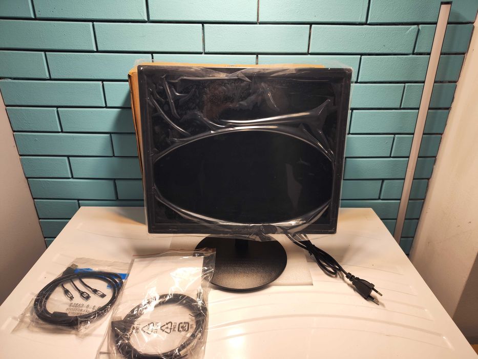 SKitphrati 17" тъч монитор с 10-точков мултитъч черен