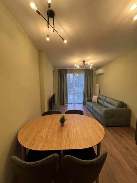 Дава се под наем Тристаен апартамент в София, Зона Б-18 - 99 кв.м за 920 € - Снимка #1